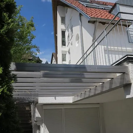 Emc Maisonette